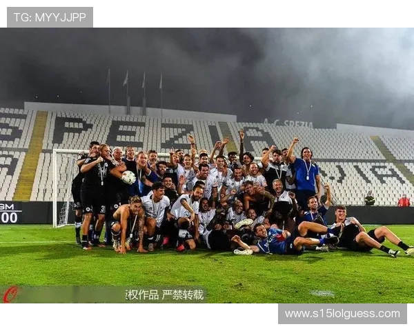 意甲俱乐部社区活动增加，青少年训练营报名火爆